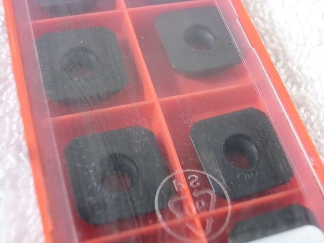 SANDVIK R245-12 T3 M-KM Insert Chip Image 3