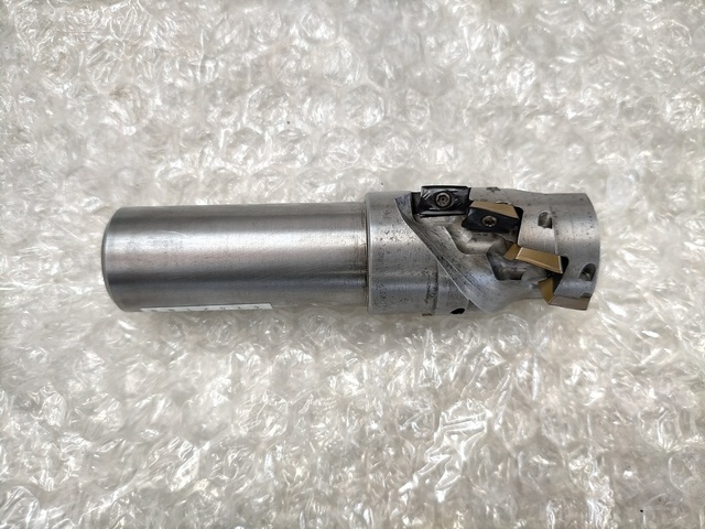 SANDVIK R390.03 End Mill Image 1
