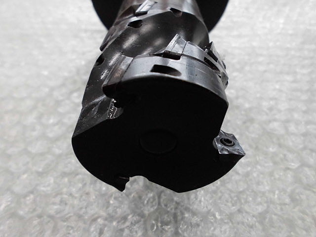 SANDVIK R390-044C4-45M Milling Cutter Image 4