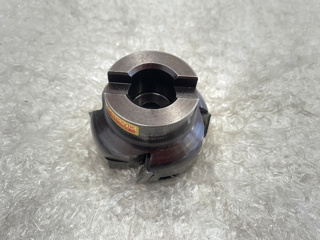 サンドビック R390-063Q22-17L フライスカッター の画像 1枚目
