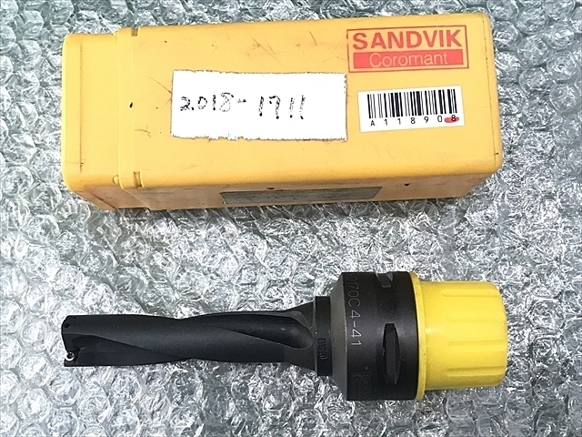 SANDVIK R416.2-0170C4-41 Drill Image 1