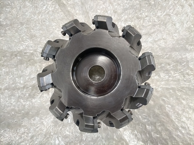 サンドビック RA245-100J31.75-12H フライスカッター の画像 1枚目