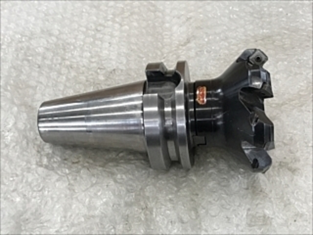サンドビック RA245-100J31.75-12M フライスカッター の画像 1枚目