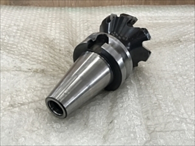 サンドビック RA245-100J31.75-12M フライスカッター の画像 2枚目