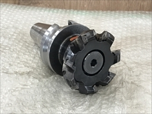 サンドビック RA245-100J31.75-12M フライスカッター の画像 3枚目