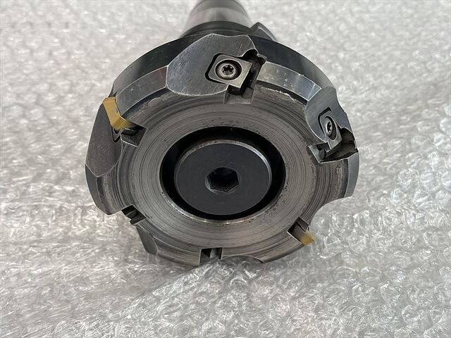 SANDVIK RA260.22S-100-15J-31.75 Milling Cutter Image 2
