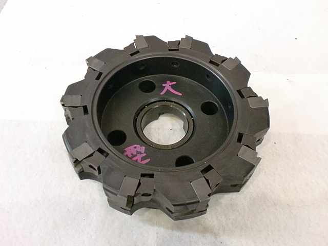 サンドビック RA282.2S-200-40J-47.6W フライスカッター の画像 1枚目