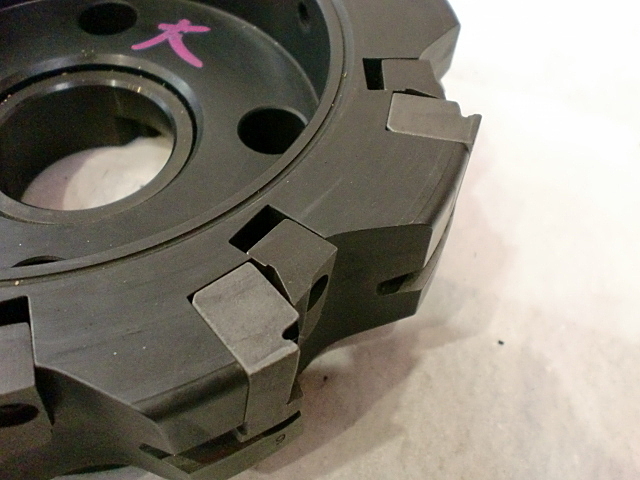 サンドビック RA282.2S-200-40J-47.6W フライスカッター の画像 4枚目