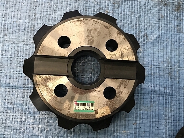 SANDVIK RA282.2S-200-40J-47.6W Milling Cutter Image 3