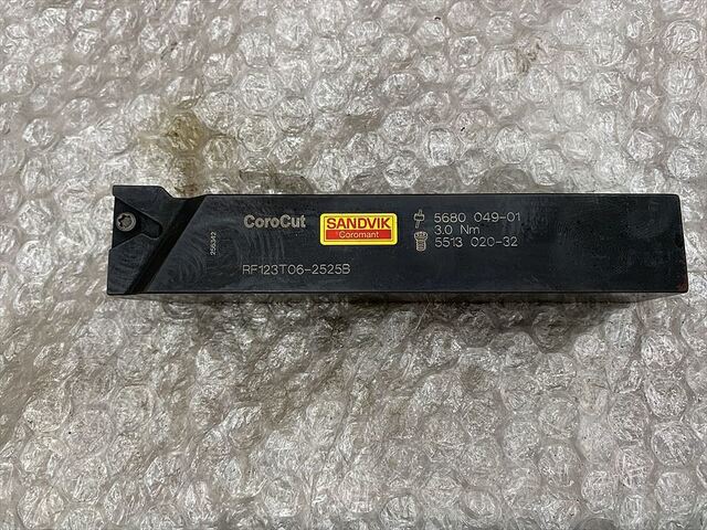 SANDVIK RF123T06-2525B Bite Image 1