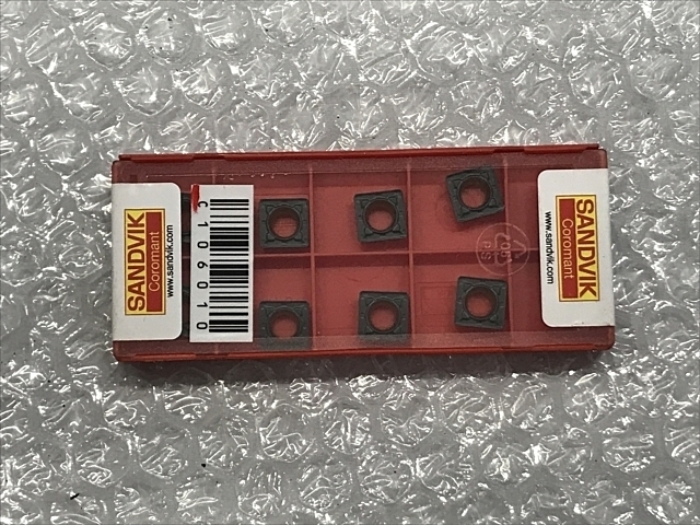 SANDVIK SCMT 09 T3 08-KR 3215 Insert Chip Image 1