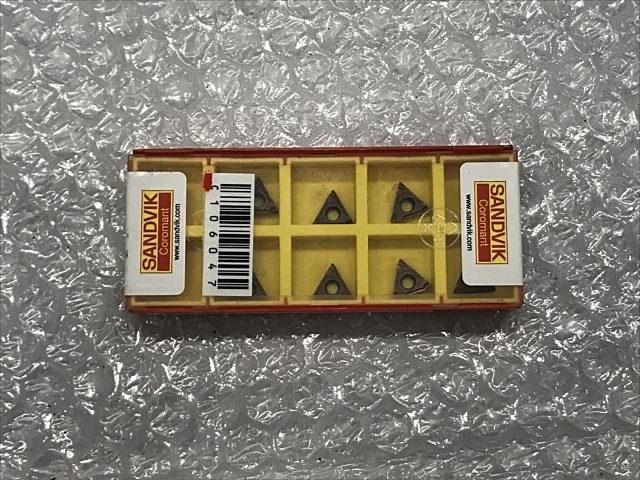 SANDVIK TCGX 11 02 04L-WK 1125 Insert Chip Image 1