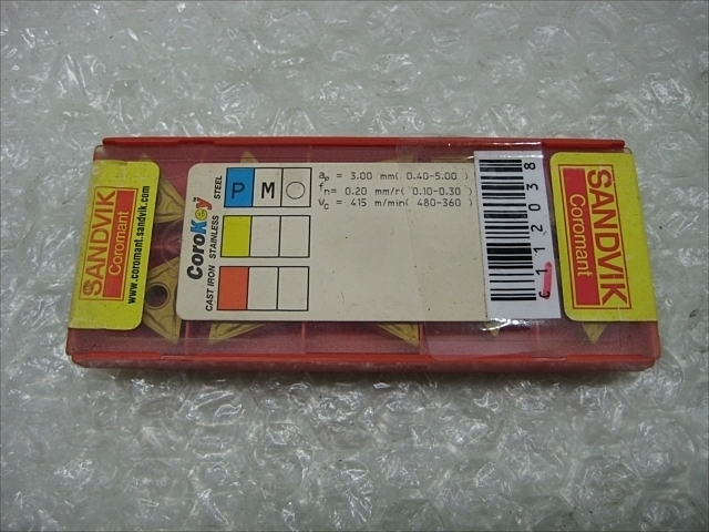 サンドビック TNMG 16 04 04-PM 4015 インサート・チップ の画像 1枚目