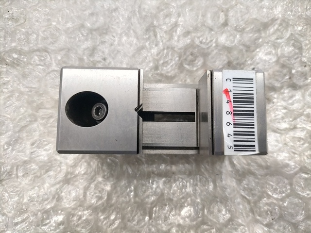 システム3R 30 Vice Image 2