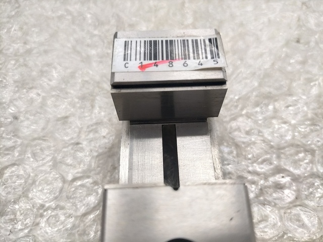 システム3R 30 Vice Image 3