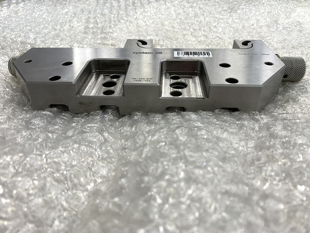システム3R 3R-292.6HP バイス の画像 3枚目