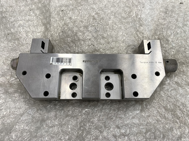 システム3R 3R-292.6HP Vice Image 1