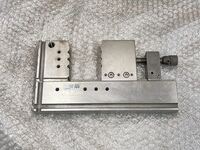 ソディック SWS-416 バイス C126994 の画像