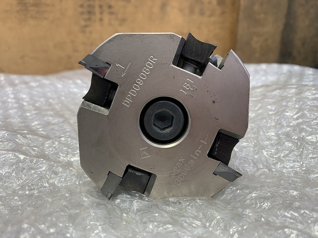 タンガロイ DPD09080R フライスカッター の画像 3枚目