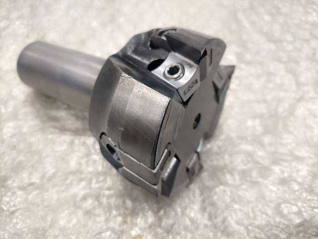 タンガロイ ESE4003RIA-S32 フライスカッター の画像 3枚目
