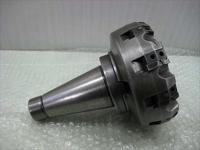 タンガロイ M1006-R フライスカッター の画像 1枚目