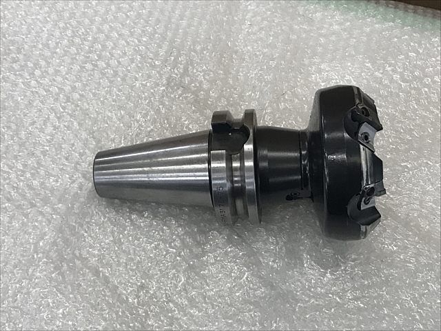タンガロイ TGD4404R フライスカッター の画像 1枚目