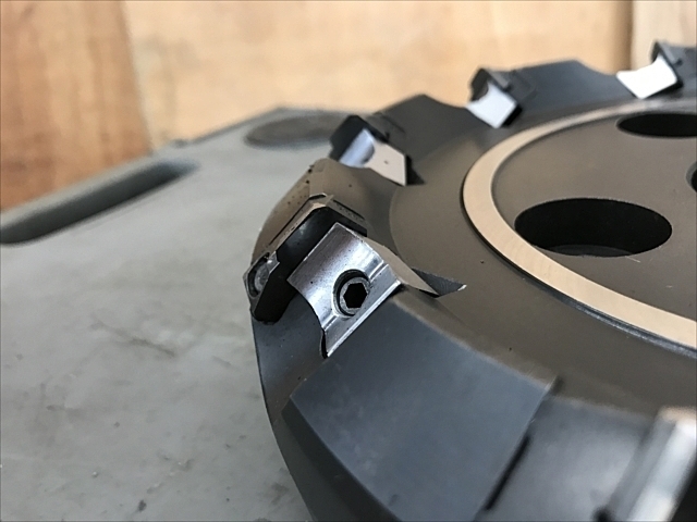 TUNGALOY THF4408R Milling Cutter Image 3