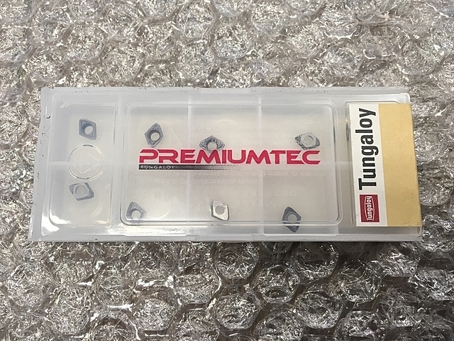 TUNGALOY XPMT040104R-DW Insert Chip Image 1