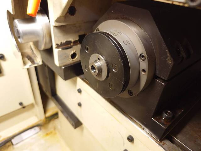 TSUGAMI UGC NC Cylindrical Grinder Image 16