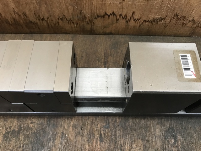 Tech Yasuda 65 Vice Image 4