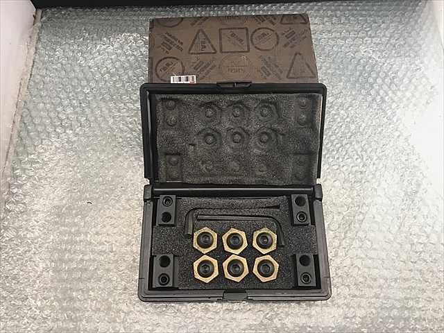 ナベヤ LFT18M-KIT クランプ治具 の画像 1枚目