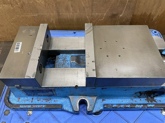 NABEYA LTHV150 Vice Image 3