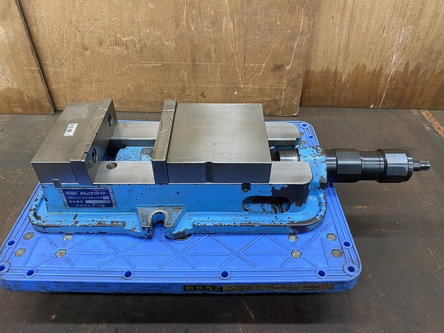 NABEYA LTHV150 Vice Image 1