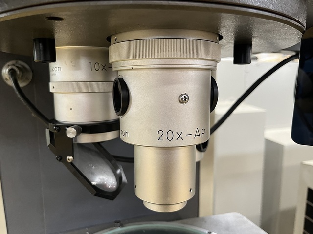 Nikon V-20A Projector Image 6