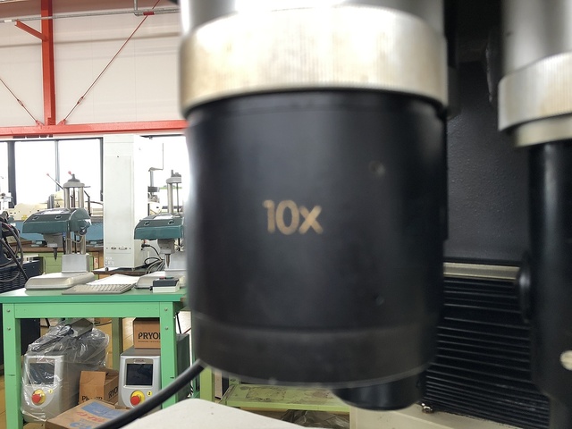 Nikon V-24B Projector Image 5