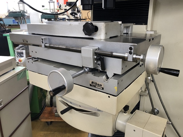 Nikon V-24B Projector Image 10