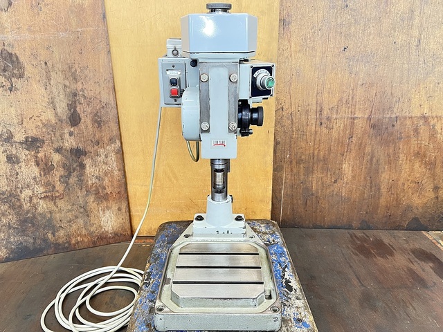 ブラザー BT1-203 Desktop Drilling Machine Image 1