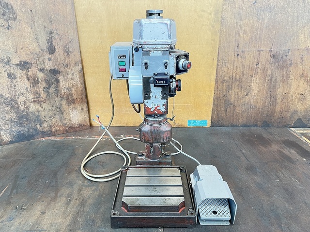 ブラザー BT1-203 Desktop Drilling Machine Image 1