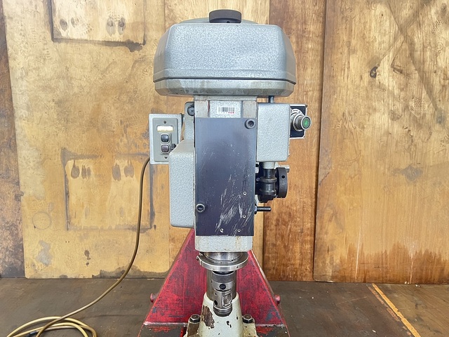 ブラザー BT2-223 Desktop Drilling Machine Image 2