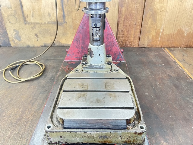 ブラザー BT2-223 Desktop Drilling Machine Image 5