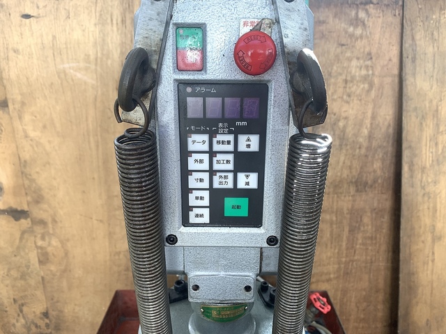 ブラザー BT61-511 Desktop Drilling Machine Image 3