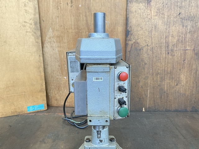 ブラザー BT6-311 Desktop Drilling Machine Image 2