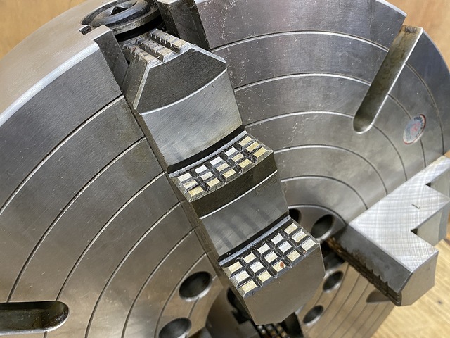 山出谷鉄工所  Lathe Chuck Image 5