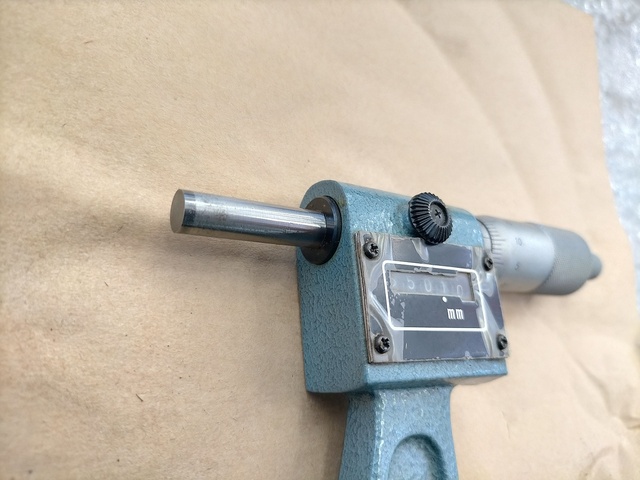 Mitutoyo M810-275(193-131) Micrometer (Outer) Image 3