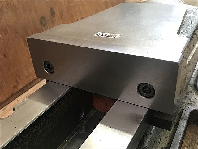 TAKEDA MACHINE TOOLS TK-175HVS Vice Image 4