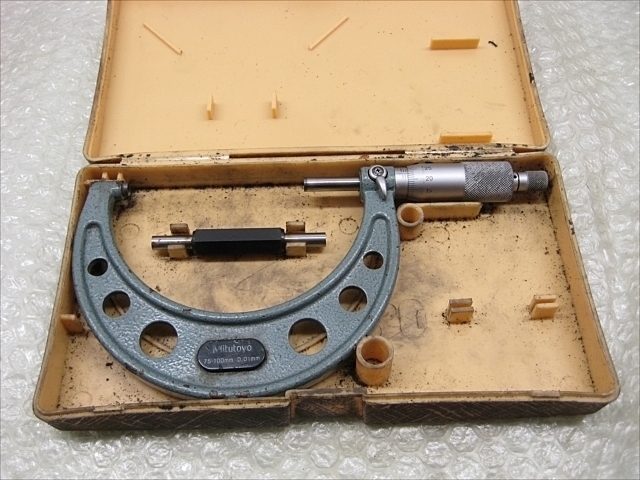 ミツトヨ OM-100(103-140) マイクロメーター（外側） の画像 1枚目