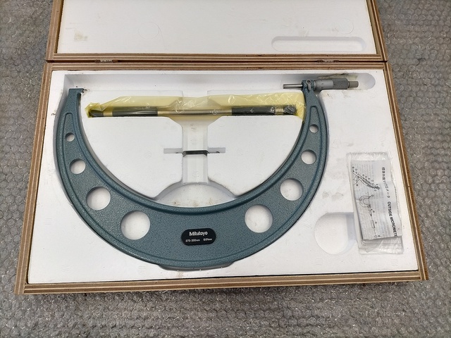 ミツトヨ OM-300(No.103-148) マイクロメーター（外側） の画像 1枚目