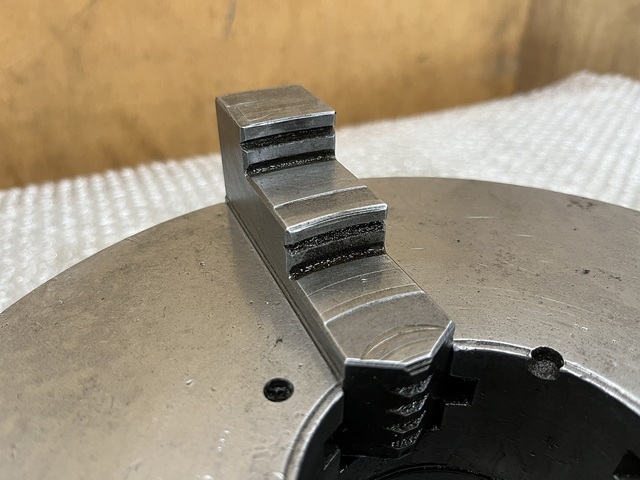 --  Lathe Chuck Image 3