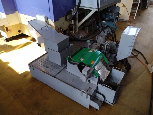 MITSUBISHI HEAVY INDUSTRIES RD23-B35P NC Cylindrical Grinder Image 9
