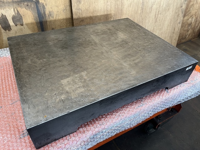 不明  Surface plate/Workbench Image 3